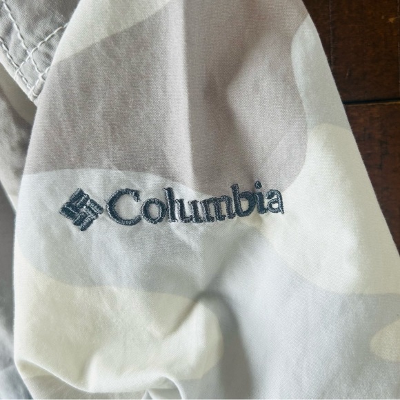 Columbia Little Fields Ivory Camo Hooded Jacket Small - Picture 6 of 11
